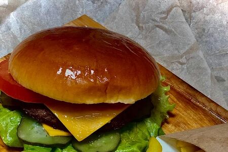 Гамбургер Тайга с беконом