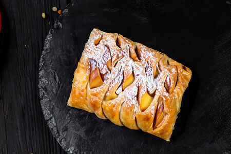 Штрудель яблочный