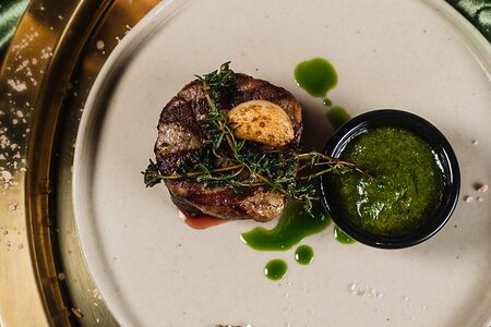 Филе миньон с чимичурри