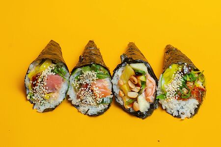 Покешка с лососем