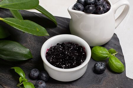 Черничный конфи