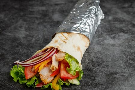 Донер Греческий в лаваше