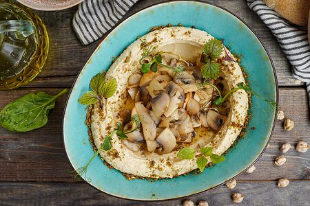 Хумус с грибами