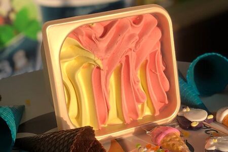 Мороженое Клубника-банан в мини-ванне