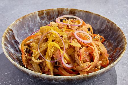 Салат с копченой курицей