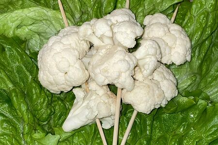 Мини шашлычки из цветной капусты