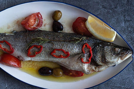 Сибас в пергаменте