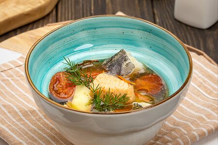 Уха из двух видов рыб