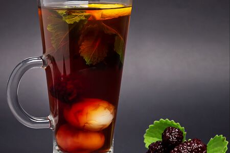 Чай с личи и ежевикой