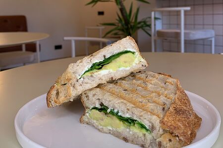 Сэндвич с авокадо