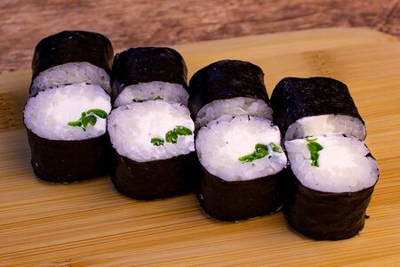 Маки Сырный