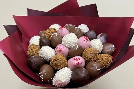 Букет из клубники в шоколаде Bordeaux