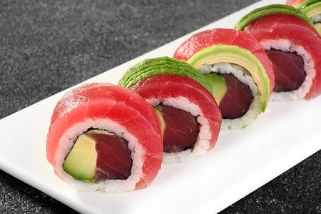 Ролл Магуро fit