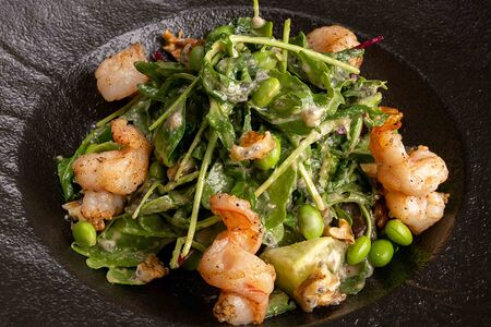 Мидори эби сарада