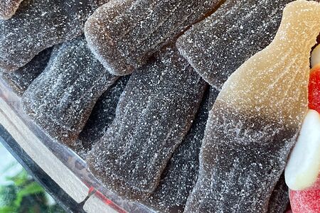 Гигантская кола в сахаре