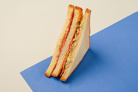 Сэндвич с пеперони