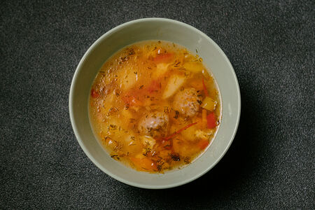 Суп с фрикадельками