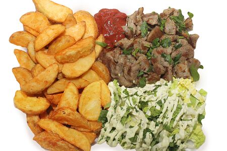 Картофель фри дольками со свининой