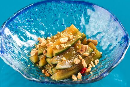 Битые огурцы