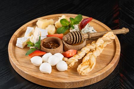 Сырная нарезка