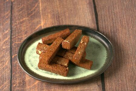 Гренки чесночные