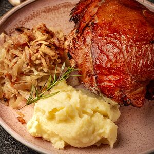 Хрустящая рулька