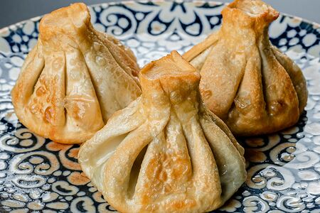 Жареные хинкали с говядиной