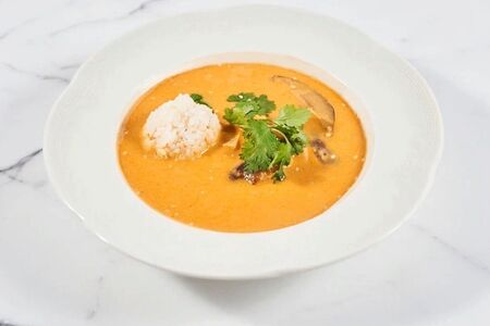 Том ям с курицей