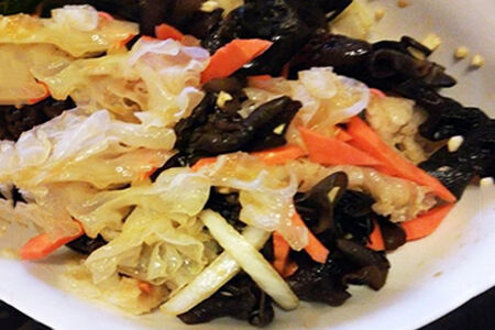 11 Салат из древесных грибов