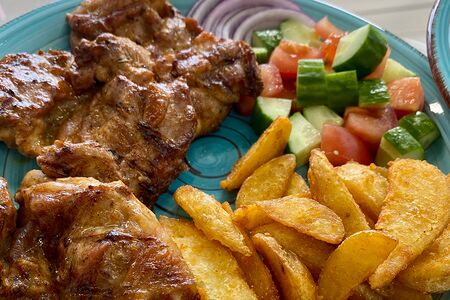 Шашлык из куриного бедра без кости