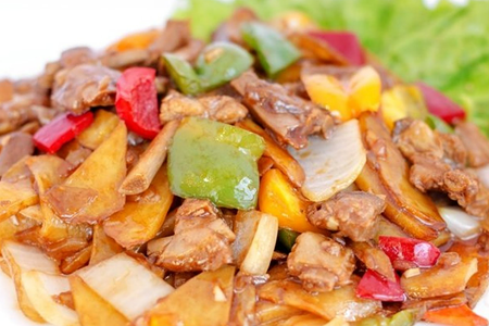 233 Ребрышки тушеные с картофелем