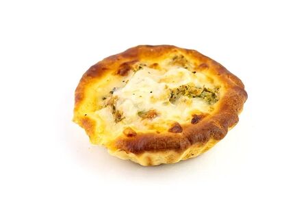 Киш с горбушей и брокколи