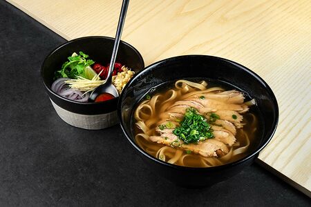 Вьетнамский суп фо с уткой