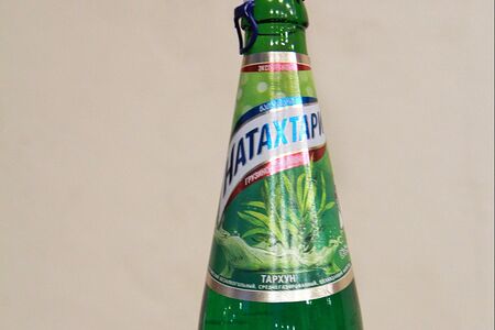 Лимонад Натахтари Тархун