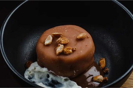 Вагаси арахис-карамель