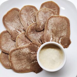 Язык с хреном