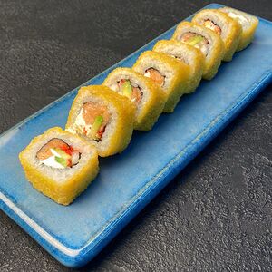 Жареный с лососем