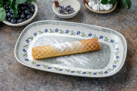 Трубочки с вареной сгущенкой