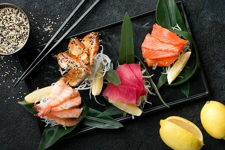 Сашими с лососем (1 шт.)