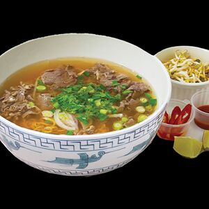 Суп Ми том с говядиной Mi Tom Bo