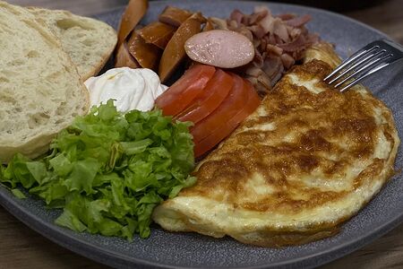 Английский завтрак с беконом