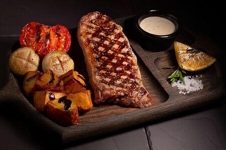 Стейк Стриплойн