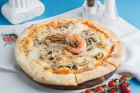 Пицца с морепродуктами