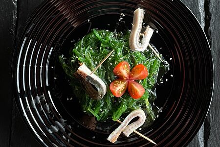 Салат Чука с угрем