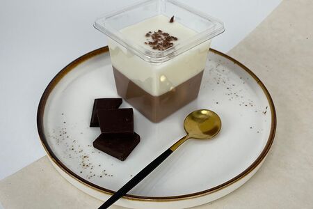 Муссовый десерт Ванильно-шоколадный