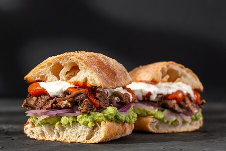 С говяжьим ребром