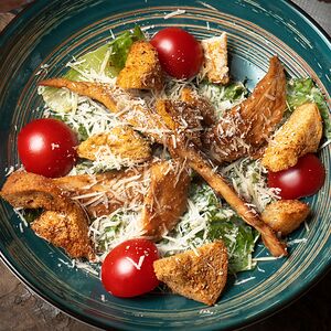 Կեսար հավի մսով