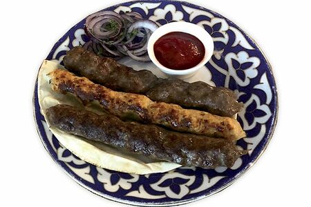 Жареный тофу в устричном соусе. Чайхона курск централ парк. Бейти сарма. Ресторан чайхана курск. Чайхана курск меню.