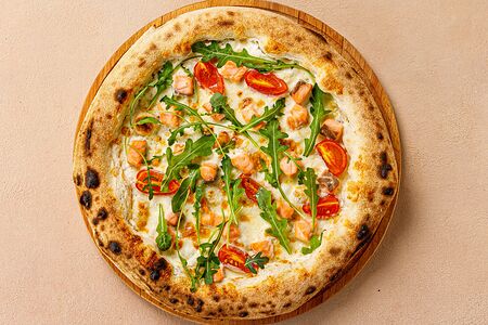 Пицца Лосось с творожным сыром