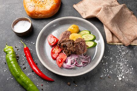 Казан кебаб с говядиной